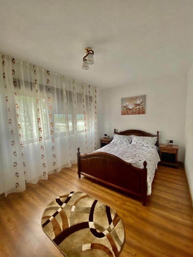 Apartament Apartament Sunshine Orszowa Zewnętrze zdjęcie